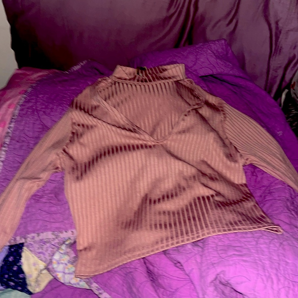 Long Sleeve Crop Top in Colorado